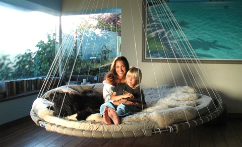 floating water bed