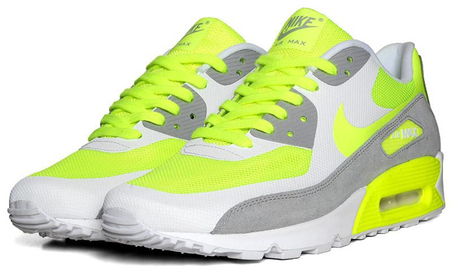 nike hi vis trainers