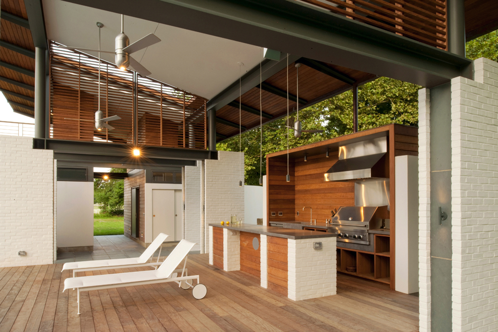 Outdoor Kitchen by McInturff Architects
