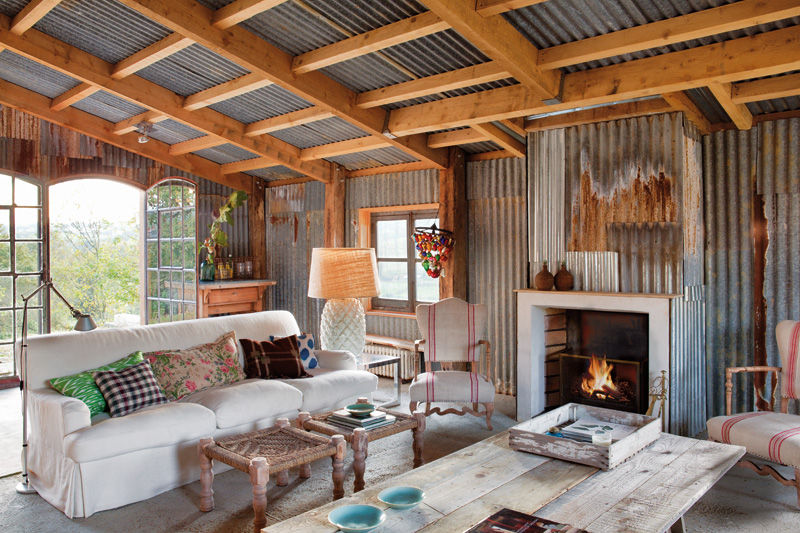 Rustic Chic Farmhouse By Elizabeth Lopez Quesada